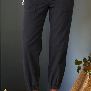 Frank & Eileen Foxrock Italian Utility Jogger